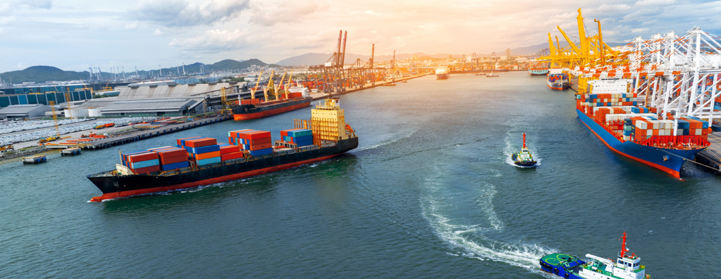 Amerikansk ”straftold” træder i kraft